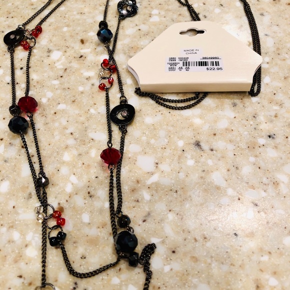 🌈 New! Christopher & Banks Necklace - Picture 2 of 4